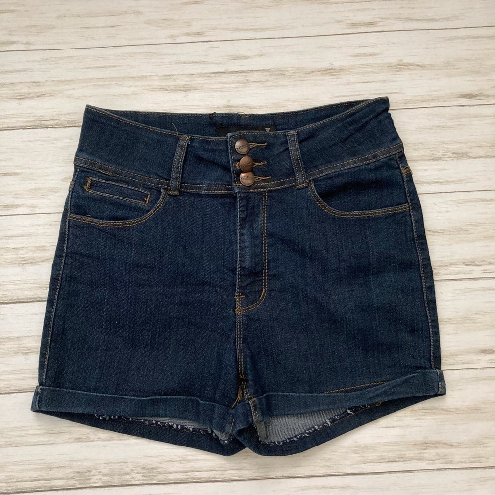 Roma Premium Collection Denim Shorts | Size 11